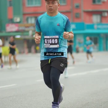 Runner Photo 8820416