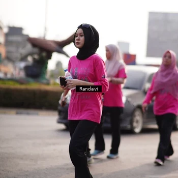 Runner Photo 8820420