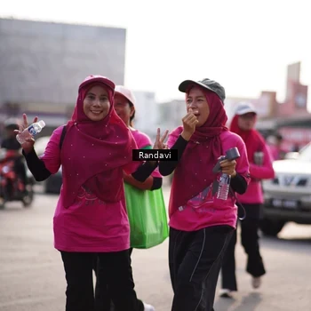 Runner Photo 8820421