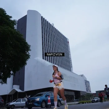 Runner Photo 8820430