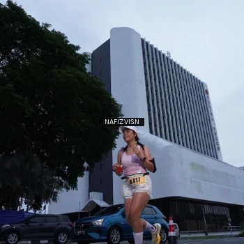 Runner Photo 8820438