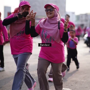 Runner Photo 8820444