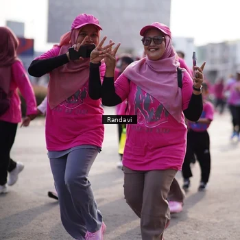 Runner Photo 8820445