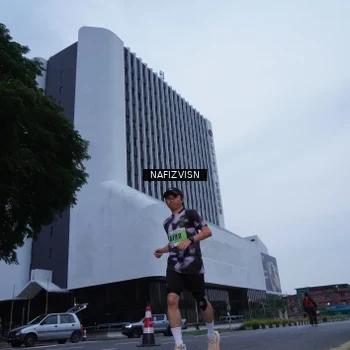 Runner Photo 8820447