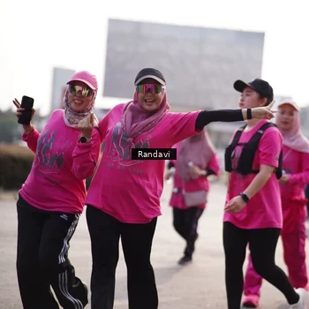 Runner Photo 8820458