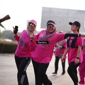 Runner Photo 8820459