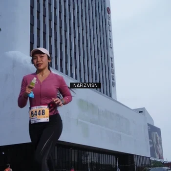Runner Photo 8820473