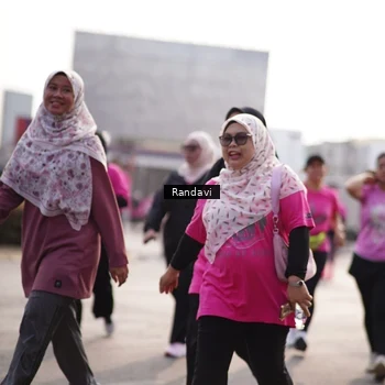 Runner Photo 8820475
