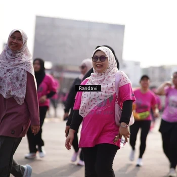 Runner Photo 8820477