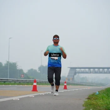 Runner Photo 8820499