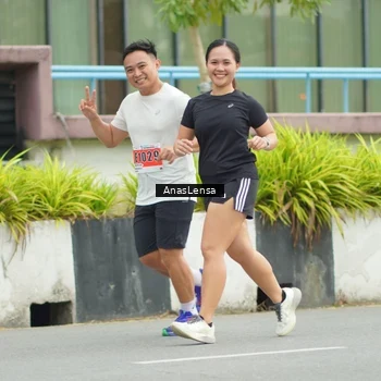 Runner Photo 8820506