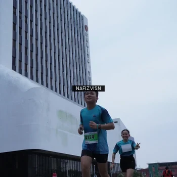 Runner Photo 8820511