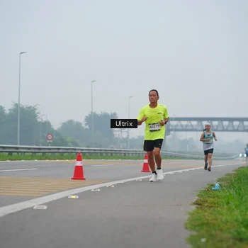 Runner Photo 8820534