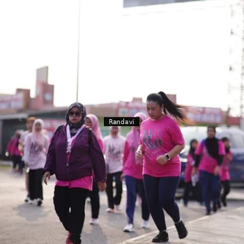 Runner Photo 8820543