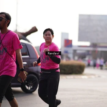 Runner Photo 8820591