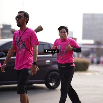 Runner Photo 8820593