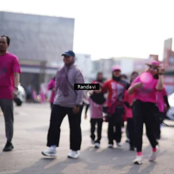 Runner Photo 8820599
