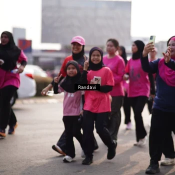 Runner Photo 8820615