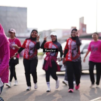 Runner Photo 8820625