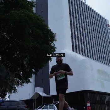 Runner Photo 8820656