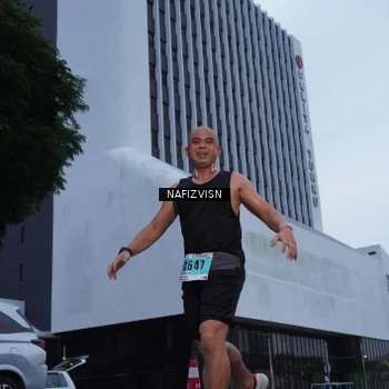 Runner Photo 8820671