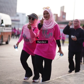 Runner Photo 8820673