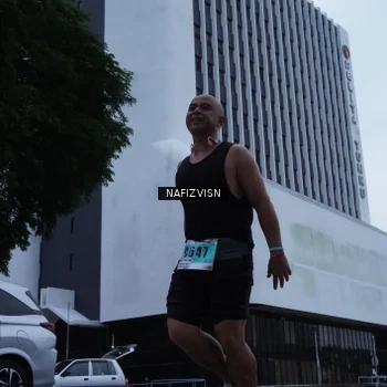 Runner Photo 8820674