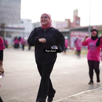 Runner Photo 8820677