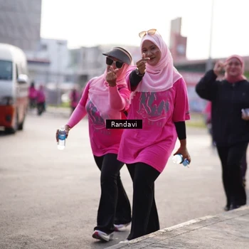 Runner Photo 8820682