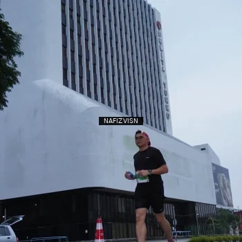 Runner Photo 8820684