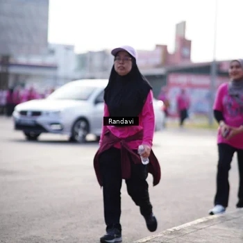 Runner Photo 8820693