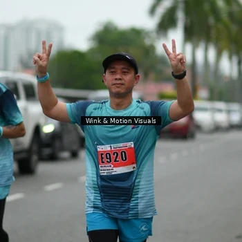 Runner Photo 8820695