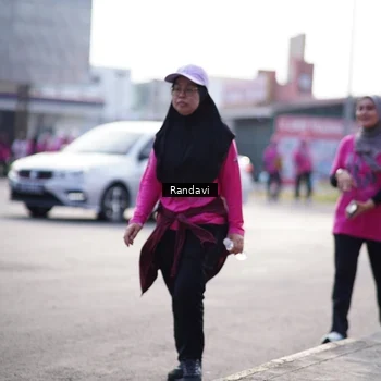 Runner Photo 8820698