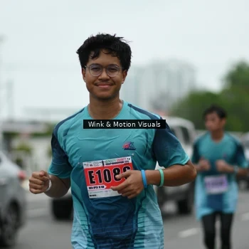 Runner Photo 8820702