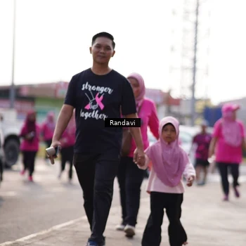 Runner Photo 8820707