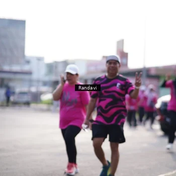 Runner Photo 8820712