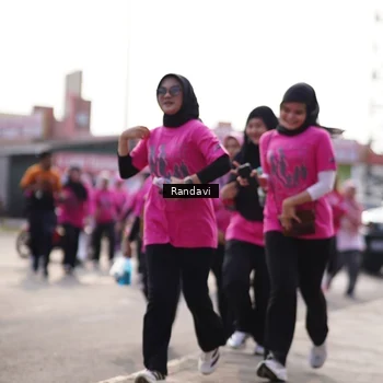 Runner Photo 8820724