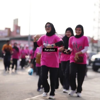 Runner Photo 8820725