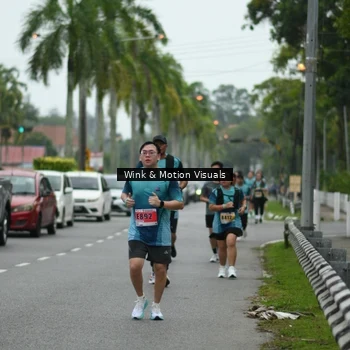 Runner Photo 8820730