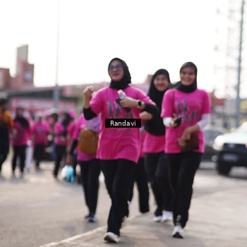 Runner Photo 8820743
