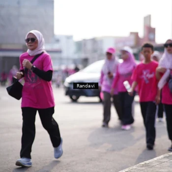 Runner Photo 8820744