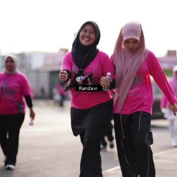 Runner Photo 8820752