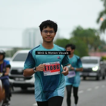 Runner Photo 8820756