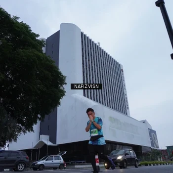 Runner Photo 8820768