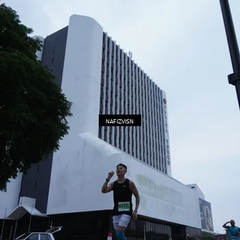 Runner Photo 8820806