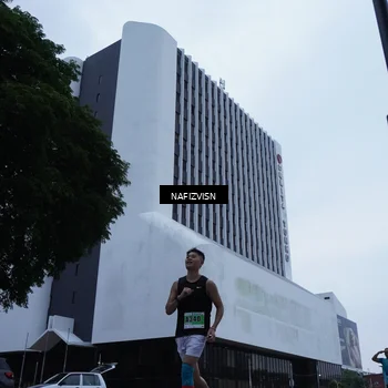 Runner Photo 8820812