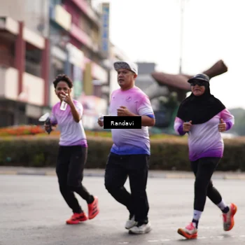 Runner Photo 8820822
