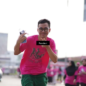 Runner Photo 8820849
