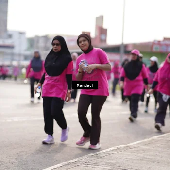 Runner Photo 8820859