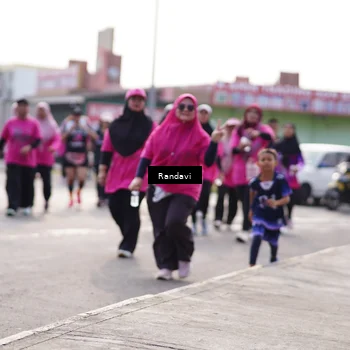 Runner Photo 8820863